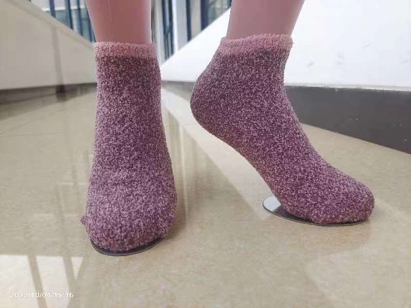SOCK COZY Recycled Poly Quarter Socks